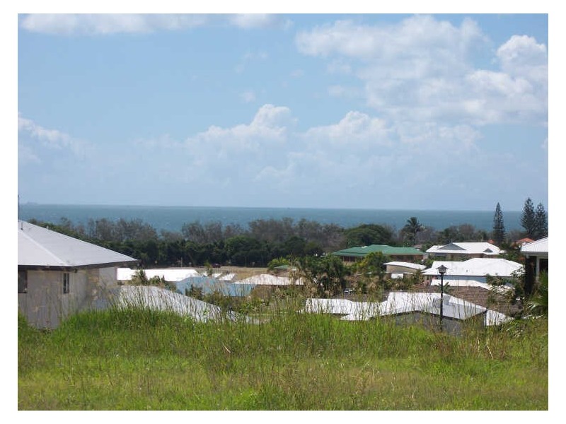 10 Caledon Street, Tannum Sands QLD 4680