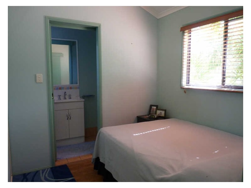 3 Alpine Avenue, Boyne Island QLD 4680