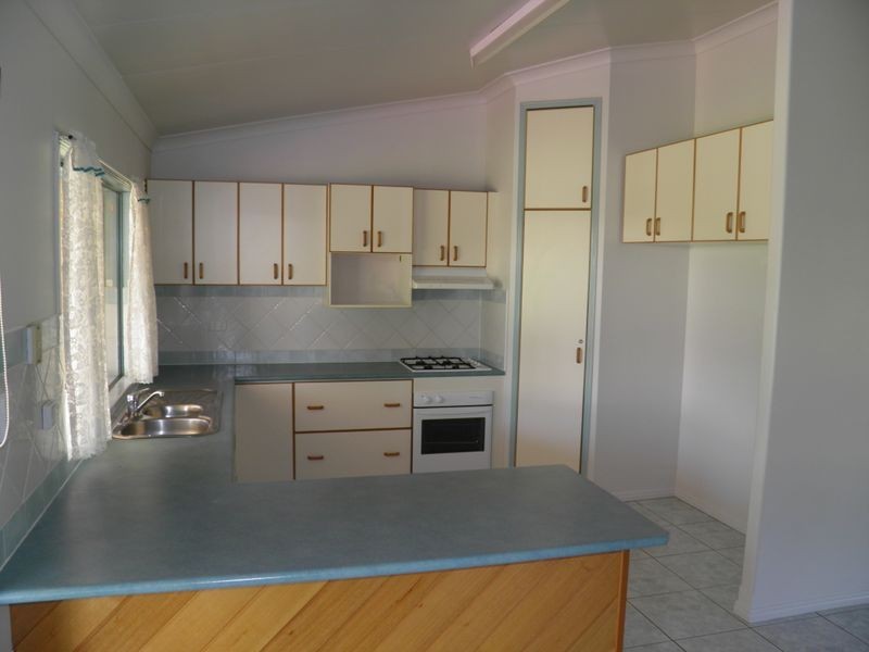 4 Silverton Drive, Tannum Sands QLD 4680