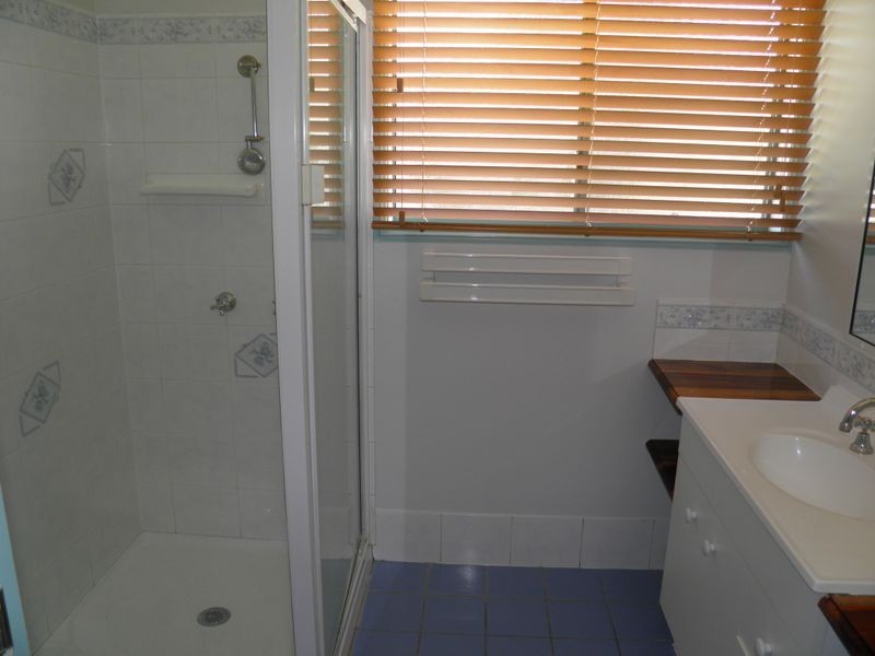 4 Silverton Drive, Tannum Sands QLD 4680