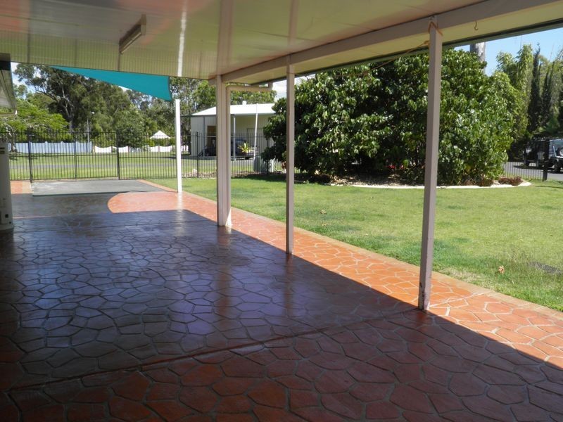 4 Silverton Drive, Tannum Sands QLD 4680