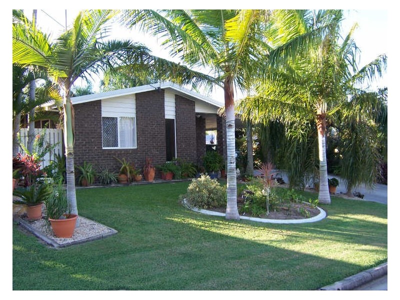 11 Polmaise Street, Boyne Island QLD 4680