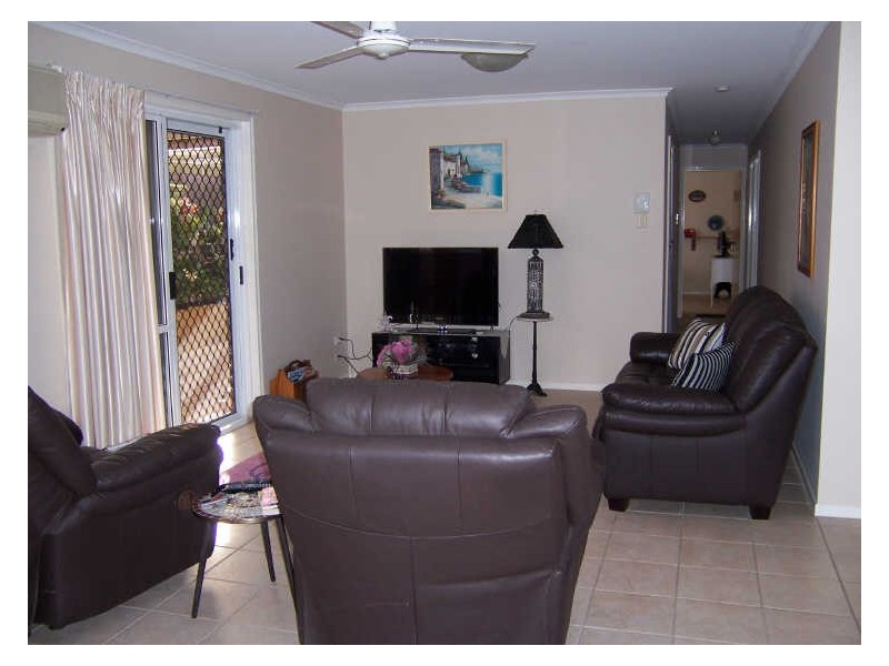 11 Polmaise Street, Boyne Island QLD 4680