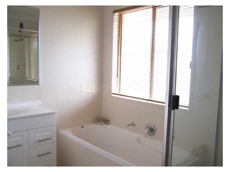 25 Applin Place, Tannum Sands QLD 4680