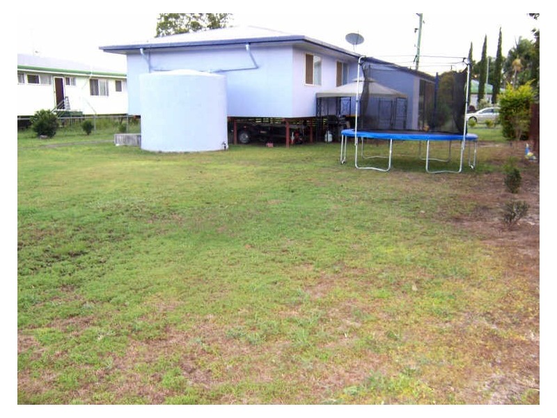 6 Henderson Street, Miriam Vale QLD 4677