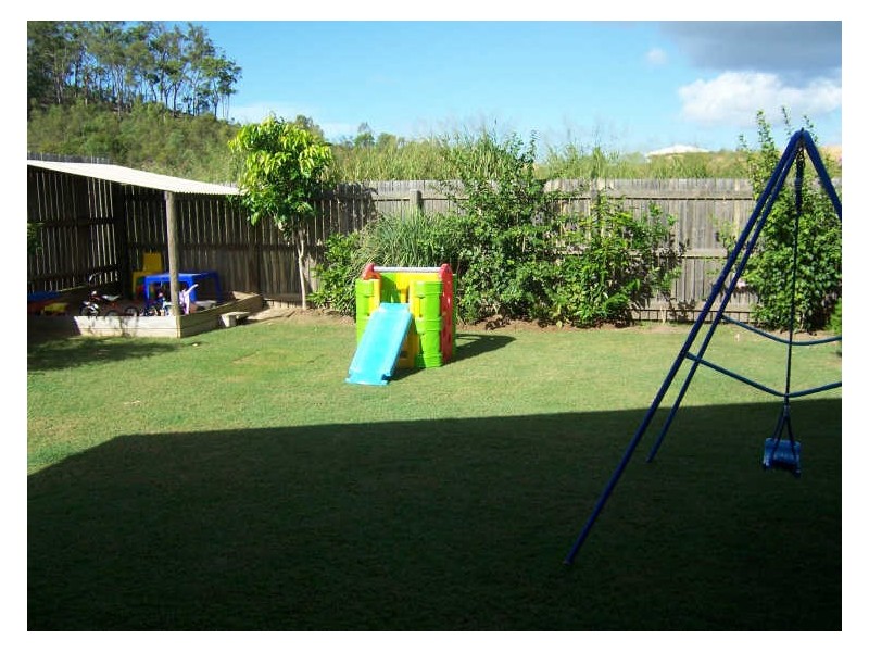 10 Melanie Court, Boyne Island QLD 4680