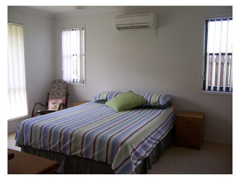 10 Melanie Court, Boyne Island QLD 4680