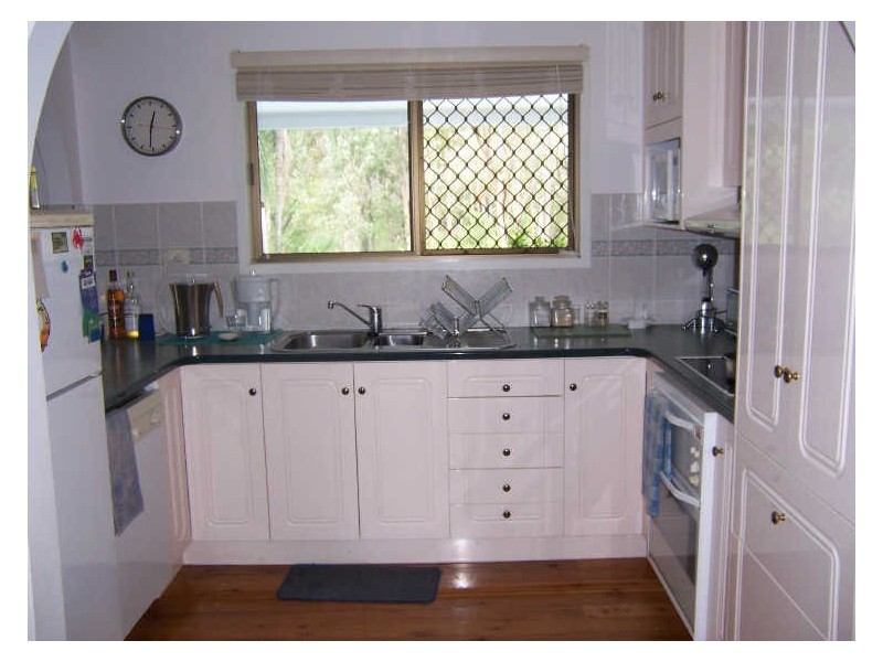 26 Alkina Crescent, Boyne Island QLD 4680