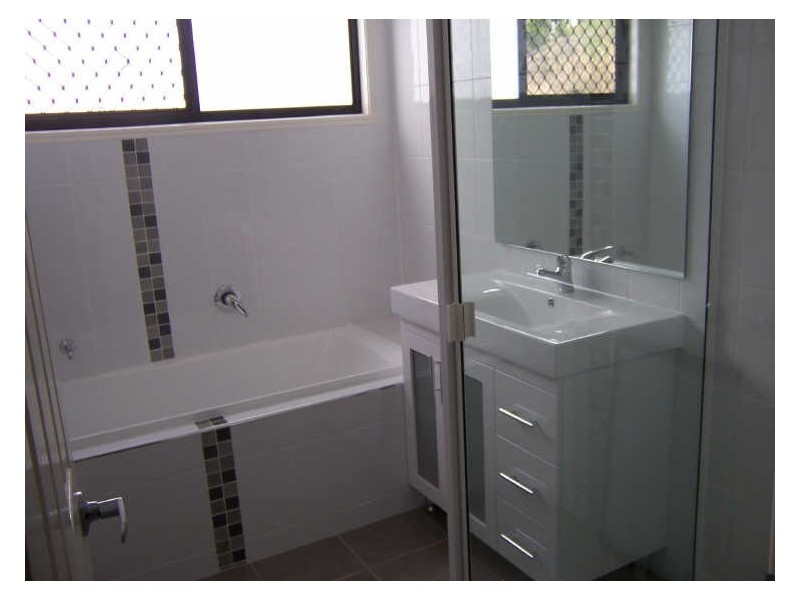 1/21 Bauhinia Street, Boyne Island QLD 4680