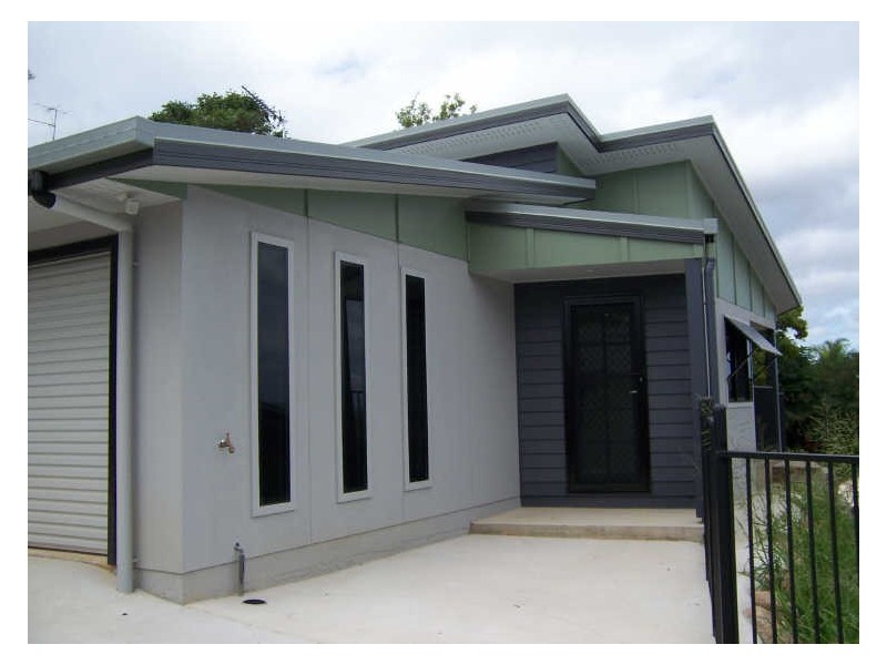 2/21 Bauhinia Street, Boyne Island QLD 4680