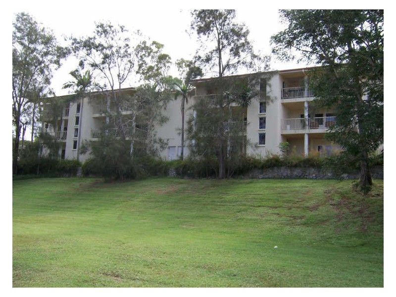 6/4 Pittsbay Crescent, Boyne Island QLD 4680