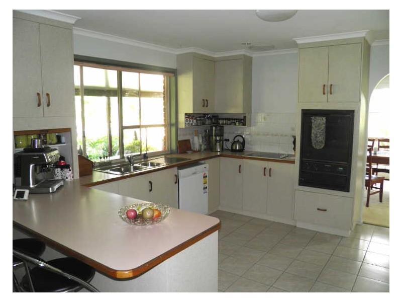 293 Awoonga Dam Road, Benaraby QLD 4680