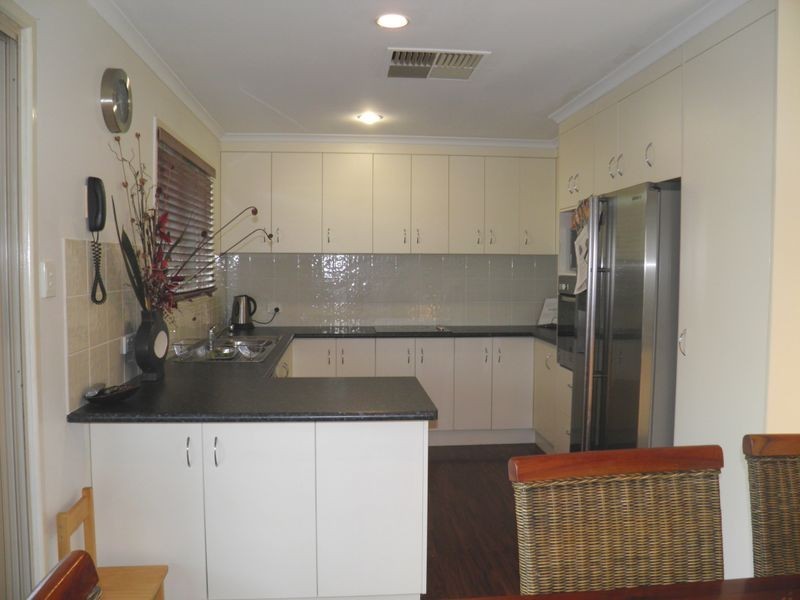 26 Sayre Crescent, Boyne Island QLD 4680