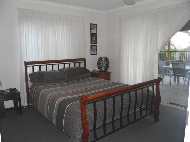 26 Sayre Crescent, Boyne Island QLD 4680