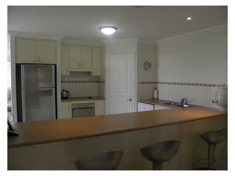 11 Stella Street, Boyne Island QLD 4680