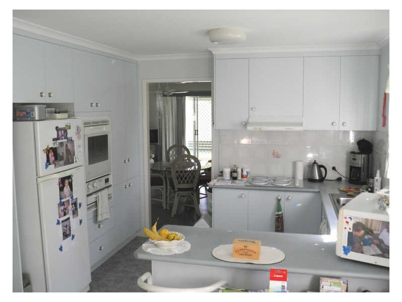94 Booth Avenue, Tannum Sands QLD 4680