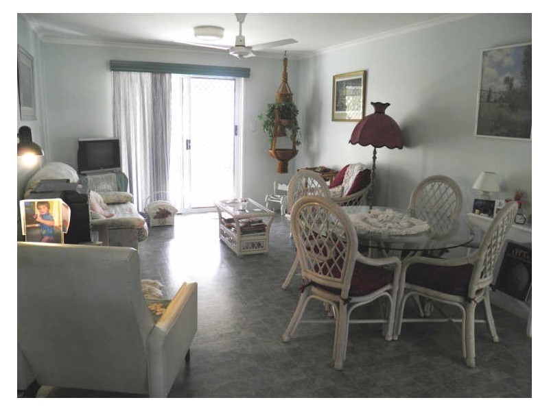 94 Booth Avenue, Tannum Sands QLD 4680