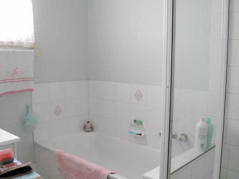94 Booth Avenue, Tannum Sands QLD 4680