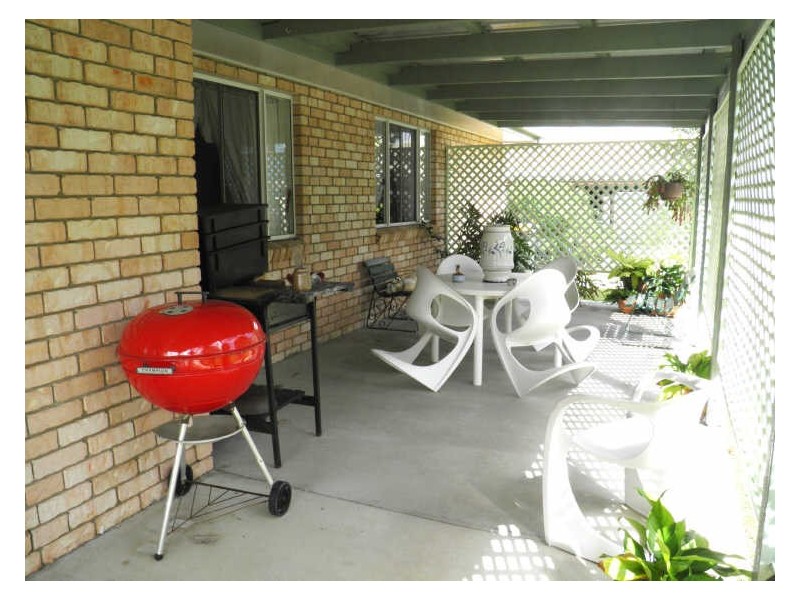 94 Booth Avenue, Tannum Sands QLD 4680
