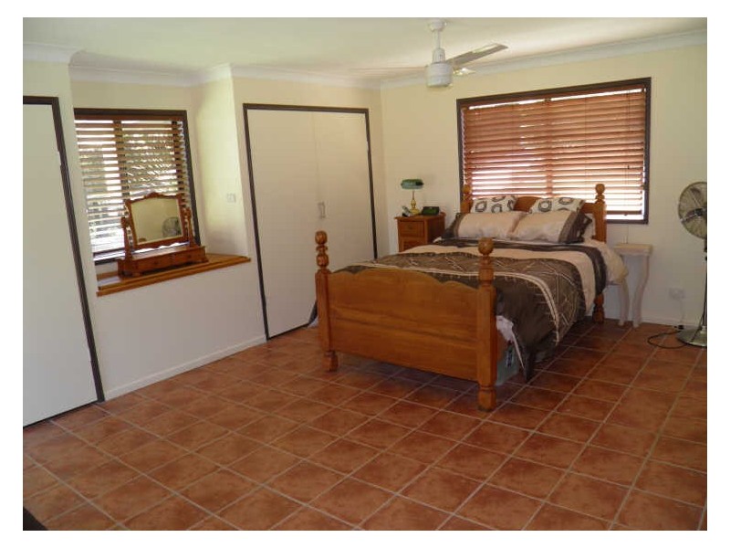 10 Yacht Road, Tannum Sands QLD 4680