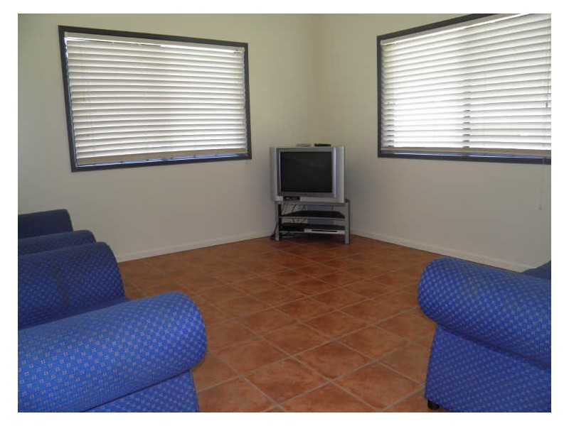 10 Yacht Road, Tannum Sands QLD 4680