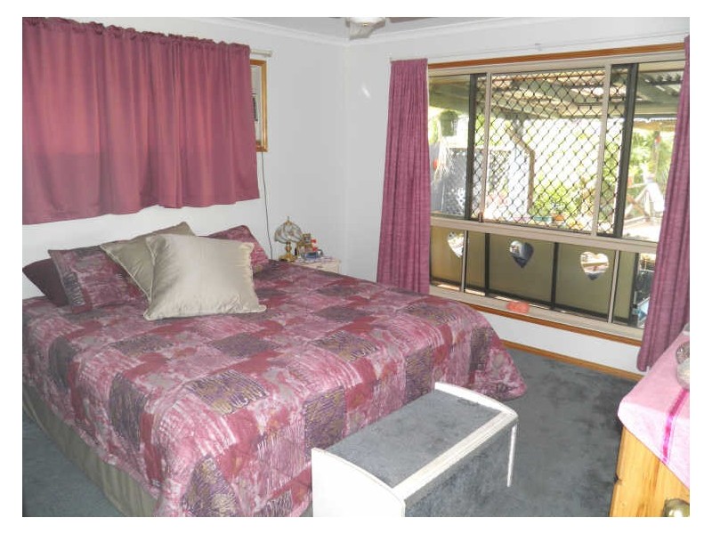 10 Werite Court, Boyne Island QLD 4680