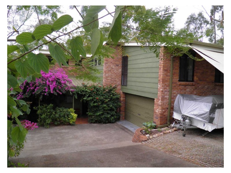 5 Alpine Avenue, Boyne Island QLD 4680