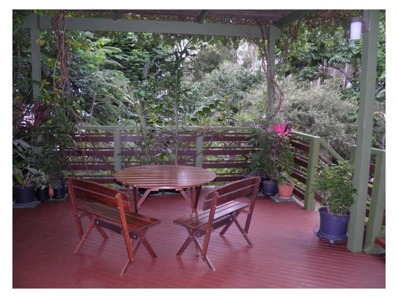 5 Alpine Avenue, Boyne Island QLD 4680