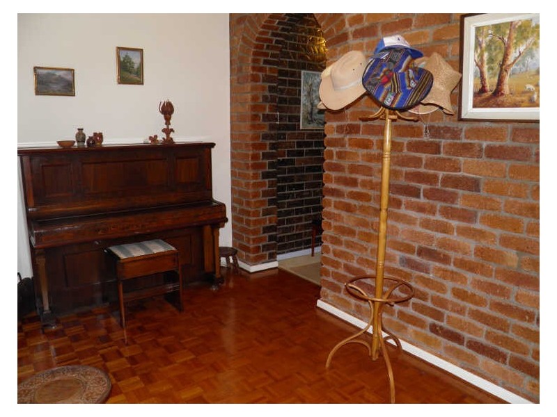 5 Alpine Avenue, Boyne Island QLD 4680