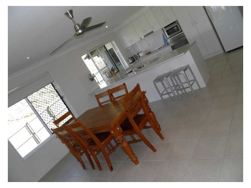 15 Bauhinia Street, Boyne Island QLD 4680