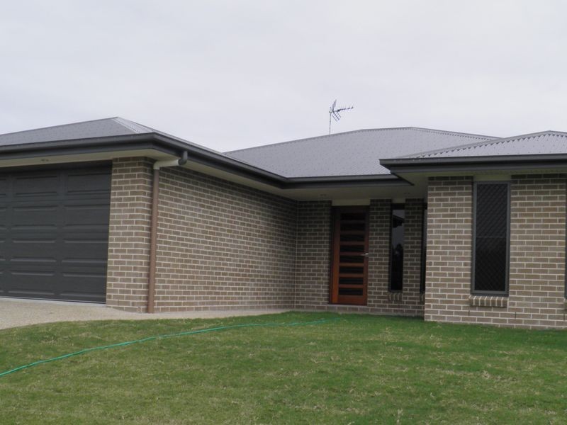45 Pryde Street, Tannum Sands QLD 4680