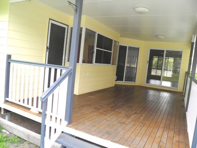 11 Davina Street, Boyne Island QLD 4680