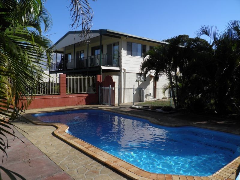 13 Alpine Avenue, Boyne Island QLD 4680