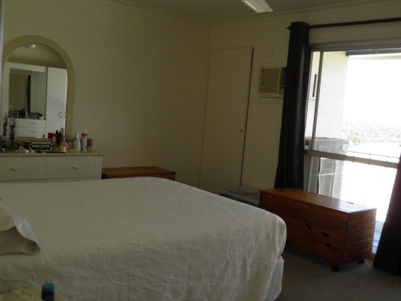 13 Alpine Avenue, Boyne Island QLD 4680