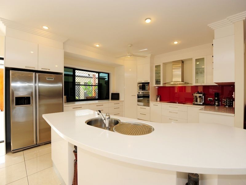 54 Golfview Drive, Boyne Island QLD 4680