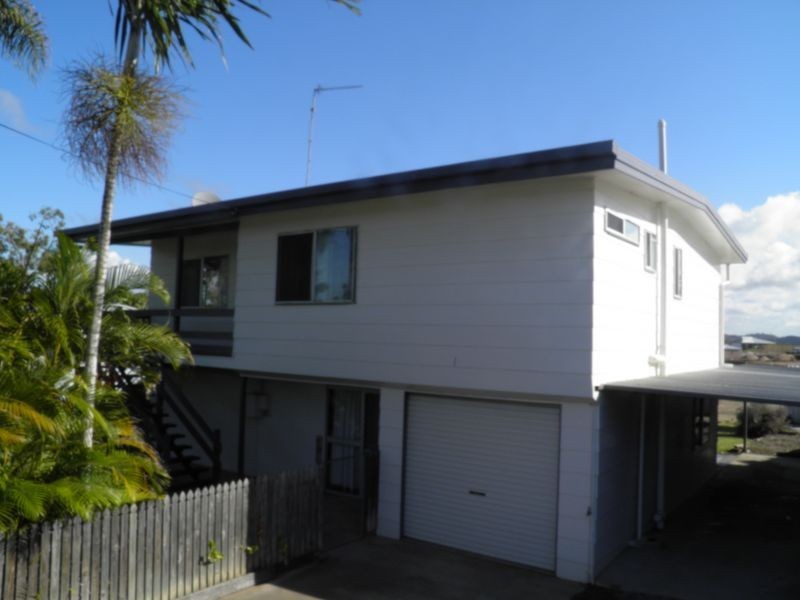 9 Sayre Crescent, Boyne Island QLD 4680