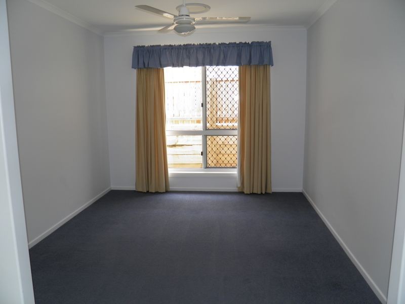 2/42 Golfview Drive, Boyne Island QLD 4680