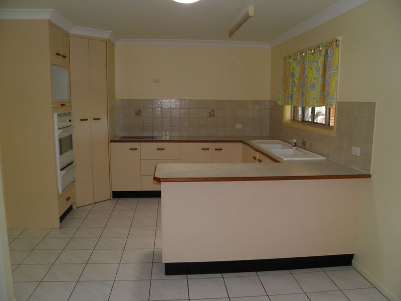 14 Wedge Street, Tannum Sands QLD 4680