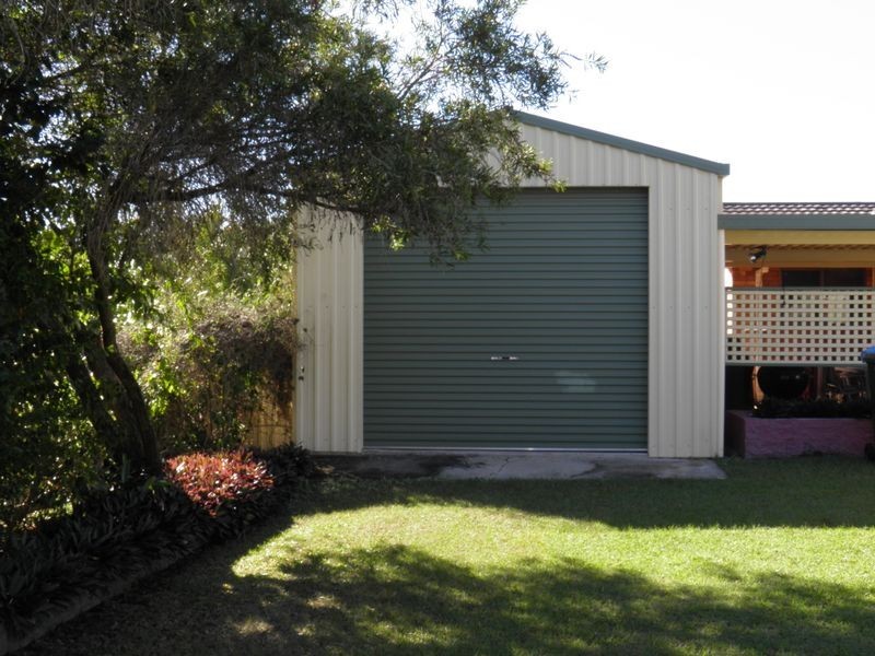 5 Chauvel Court, Boyne Island QLD 4680
