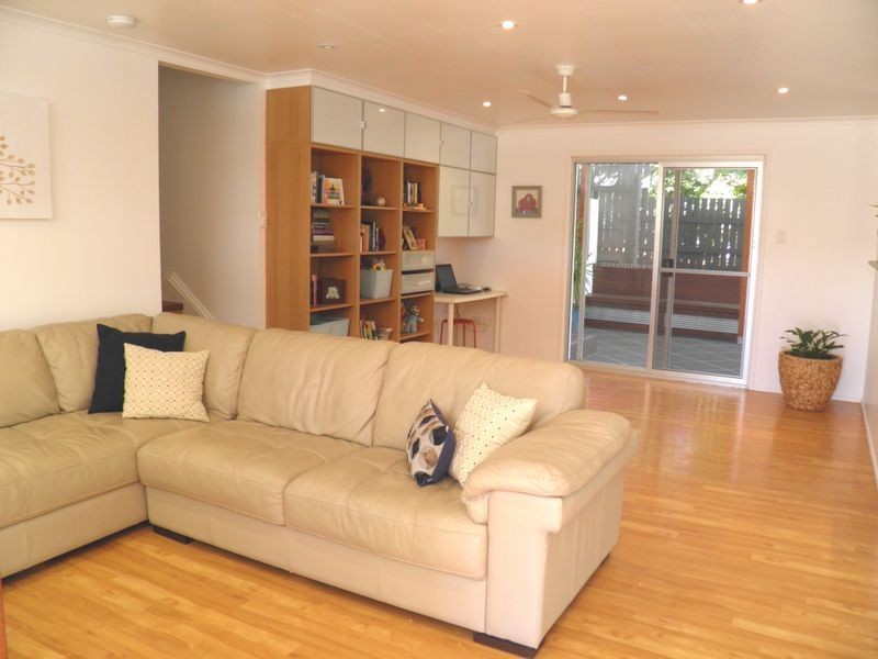 1 Cressey Court, Tannum Sands QLD 4680