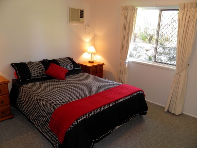 12 Jarrah Drive, Boyne Island QLD 4680