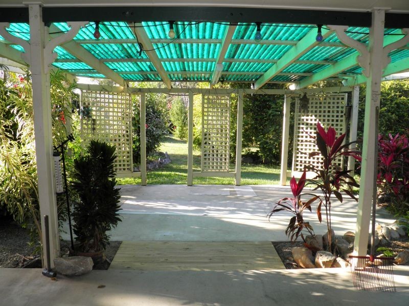 365 Boyne Island Road, Boyne Island QLD 4680