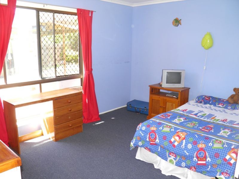 18 Bellemere Court, Boyne Island QLD 4680