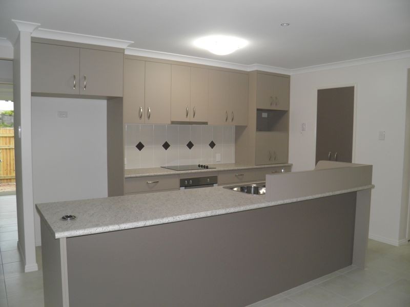 37 Bauhinia Street, Boyne Island QLD 4680