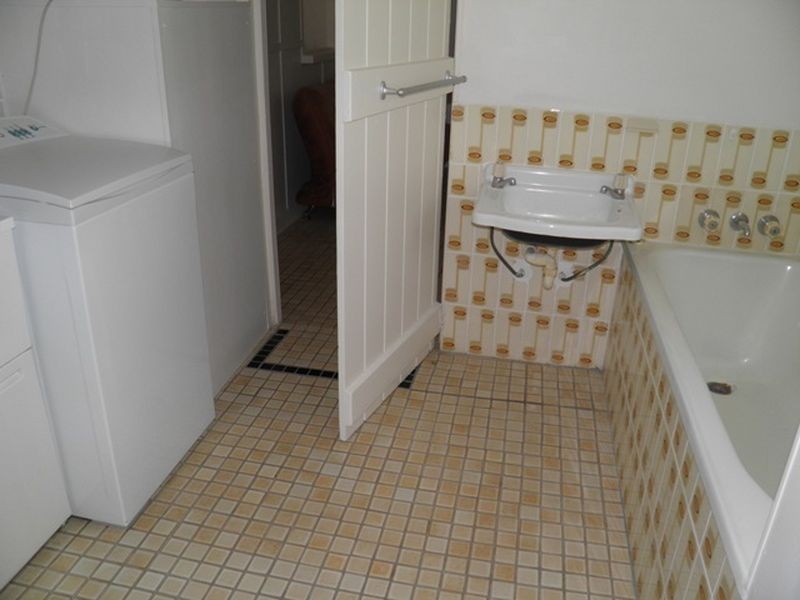 2 Coral Street, Tannum Sands QLD 4680