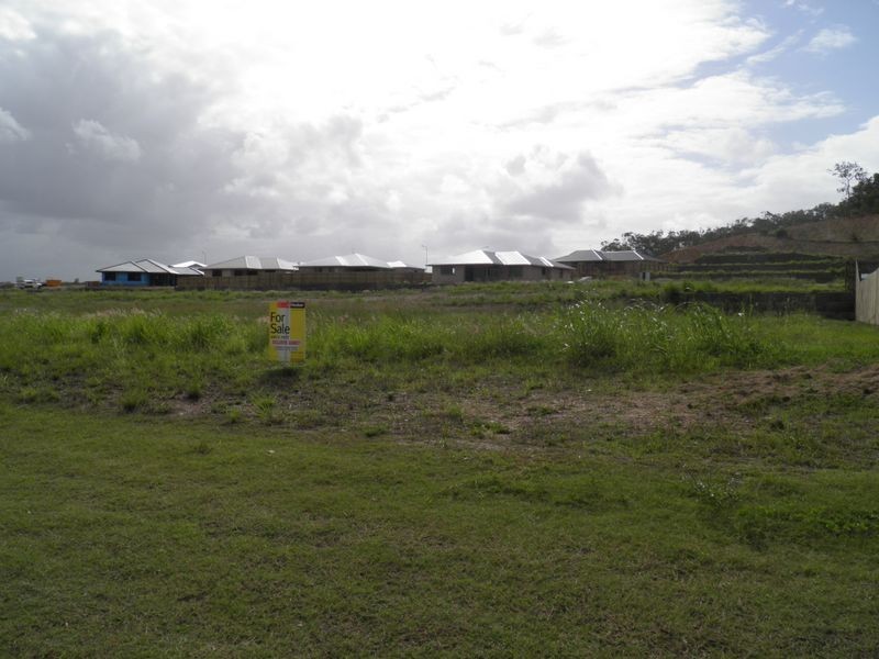 30 Bauhinia Street, Boyne Island QLD 4680