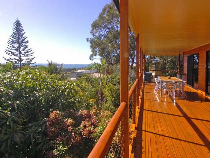 5 Creek Road, Tannum Sands QLD 4680