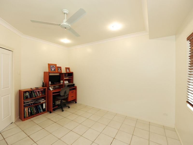 8 Riverside Drive, Tannum Sands QLD 4680
