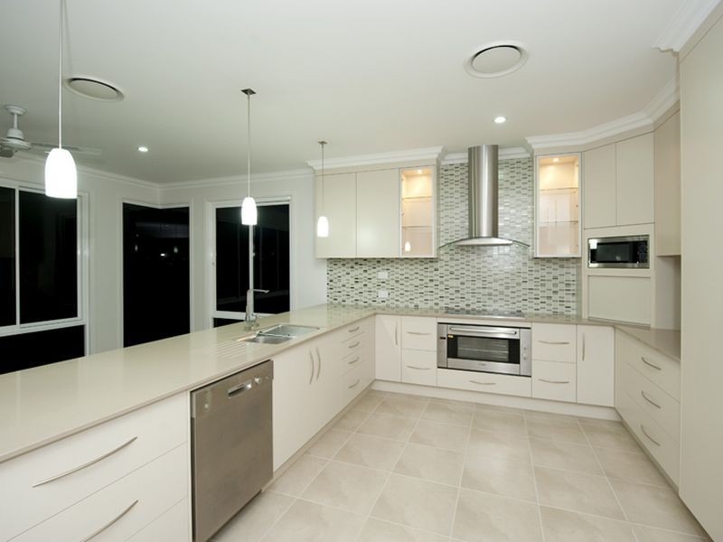 26 Riverside Drive, Tannum Sands QLD 4680