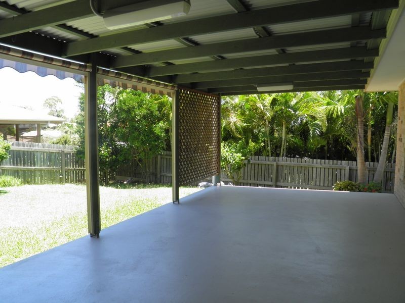8 Cambridge Close, Tannum Sands QLD 4680